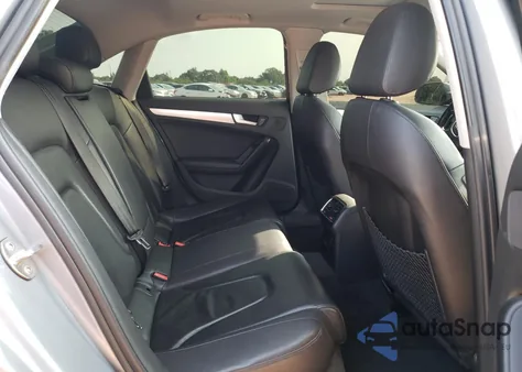 2015 Audi A4 Premium z USA, uszkodzony, nr VIN WAUAFAFLXFN001482